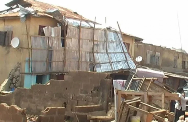 Windstorm Damages over 100 Houses, Kills One in Nasarawa