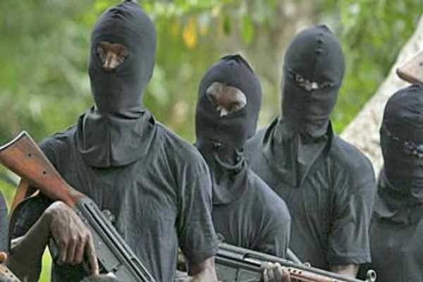 Gunmen Storm Police Station in Anambra, Kill Corporal